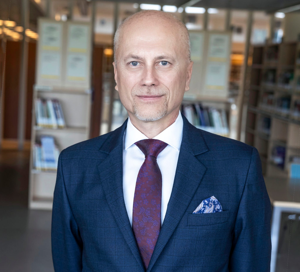 prof. dr hab. inż. Jarosław Sęp