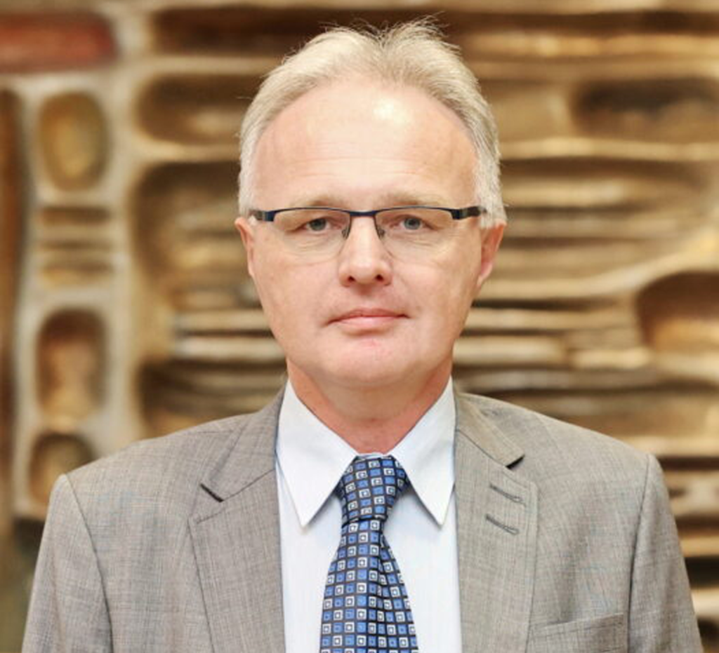 prof. dr hab. inż. Paweł Kossakowski
